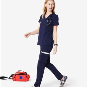 FIGS Navy Skinny Scrub Pants &Casma 3pkt Scrub Top
